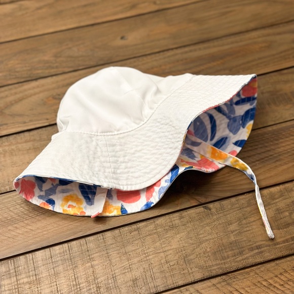 Carters | Reversible Sun Hat - Picture 2 of 3